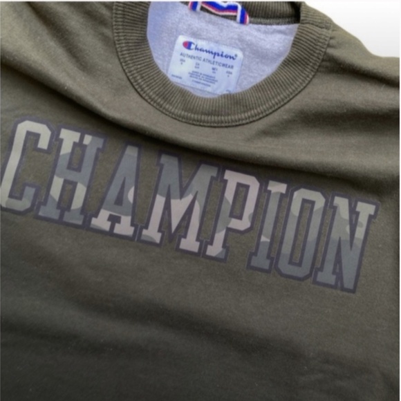 Champion Men’s Performance Crew Sweatshirt Camo Logo Army Green Size S - Picture 3 of 3